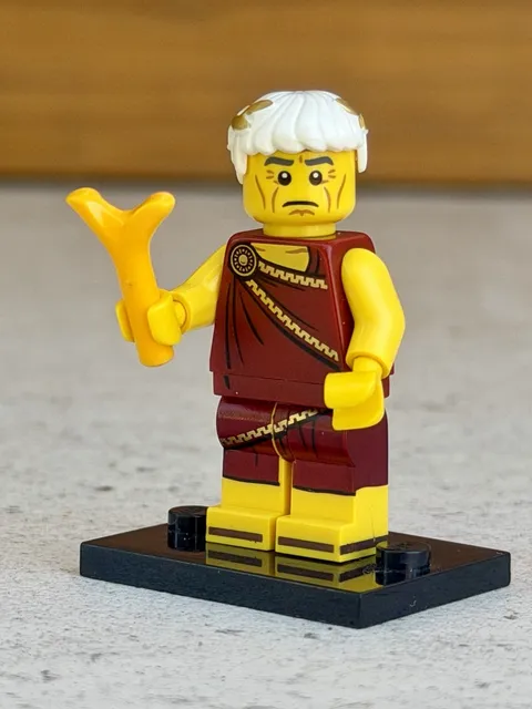 LEGO CMF Minifigure Series 9 Roman Emperor 71000 col09-5 col133 w/ Stand