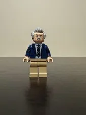 LEGO Marvel J. Jonah Jameson Minifigure (sh1100) from The Daily Bugle set 76342