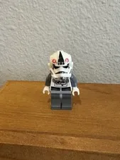 Lego Star Wars Minifigure AT-AT Driver - Red Imperial Logo,  sw0102