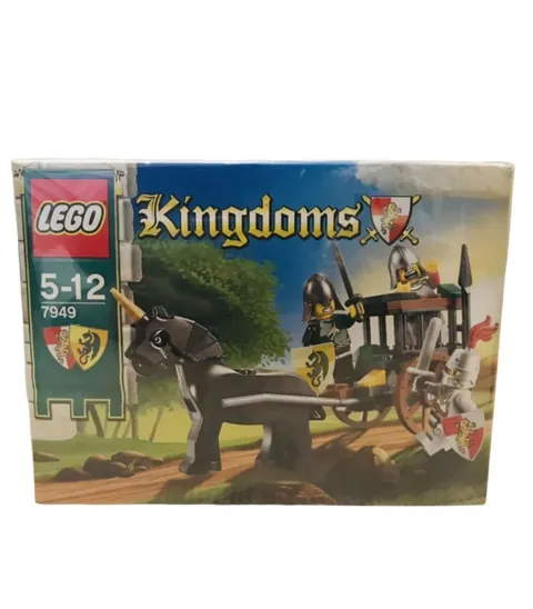 LEGO 7949 Kingdom Dragon Knight Carriage Building Set with Outer Box