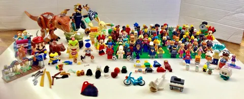Lego Lot Mini Figures Mixed Theme Lot Batman Ninjago Minecraft Super Mario 100+