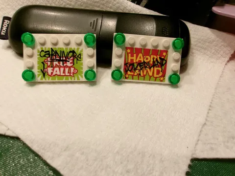 Lego White Brick Ride Sign CARNIVORE FREE FALL Sign 4 x 6 Lot Of 2