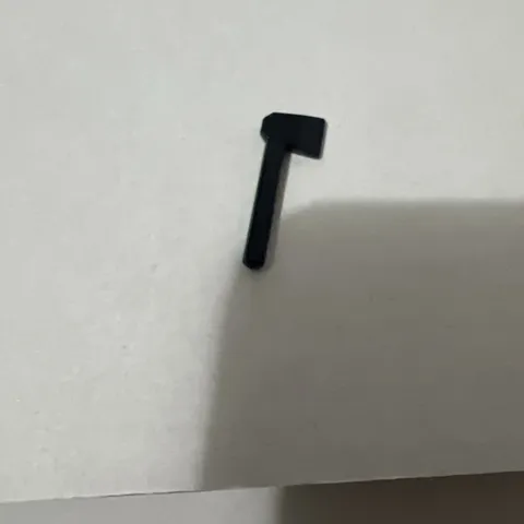 LEGO part 3835: Minifigure axe, Black Utensil Tool ⛏ Qty 1