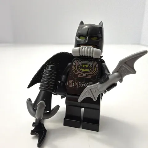 LEGO® Gas Mask Batman Minifigure - DC Batman II sh0279
