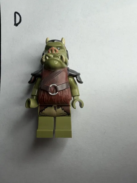 LEGO 75005 - Star Wars - Gamorrean Guard - Mini Figure / Mini Fig