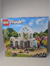 LEGO Friends Botanical Garden Set 41757 Greenhouse Building Toy - 1072 Pieces
