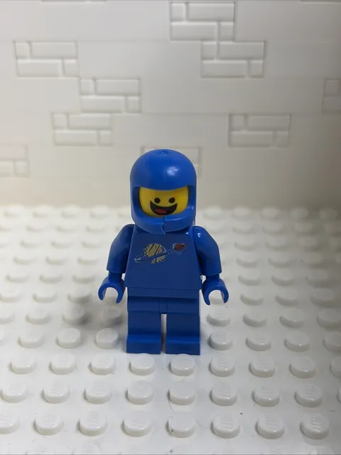 Benny Minifigure - Lego Movie Blue Space Man Minifig 70816