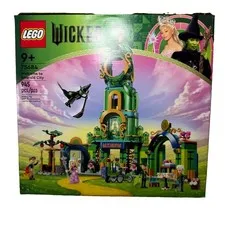Lego Wicked Welcome to Emerald City Building Set# 75684 945 pcs. (9+)