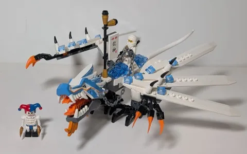 LEGO NINJAGO: Ice Dragon Attack (2260) Missing Blue Ball
