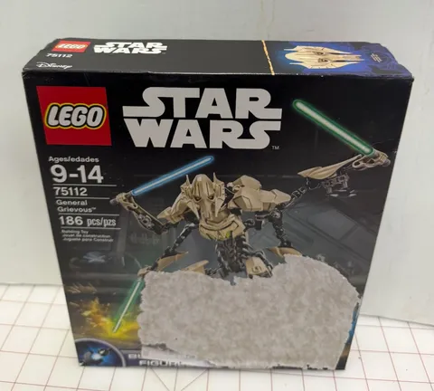 LEGO Star Wars 75112 General Grievous Buildable Figure Set 186 pcs New DMG PKG