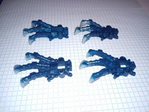 4 Dark Blue with Pearl Dark Gray Talons Bionicle Lego Foot 53562pb03 Piraka Claw