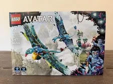 LEGO Avatar: Jake & Neytiri's First Banshee Flight (75572)