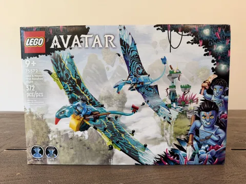 LEGO Avatar: Jake & Neytiri's First Banshee Flight (75572)