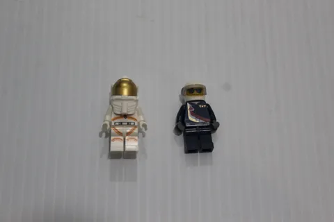 Lego Utility Shuttle Astronaut & Airshow Jet Pilot Minifigures
