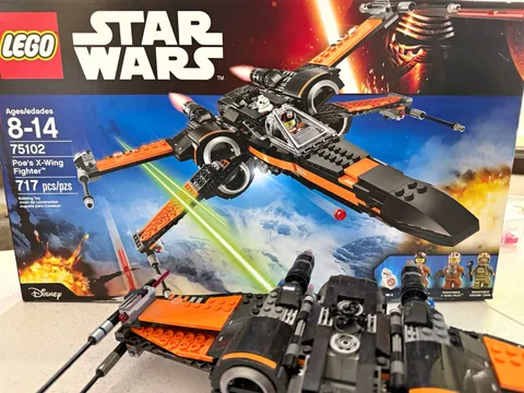 LEGO Star Wars Poe's X-Wing Fighter 75102 717pcs Complete Set Box Minifigs