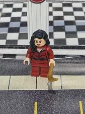 LEGO DC Comics Super Heroes Batman 2: Talia Al Ghul Minifigure From 76056