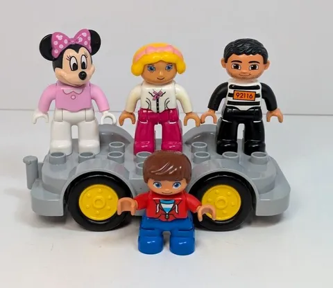 Lego Duplo Figures (Lot of 4) People and 1 Wagon Minnie Mouse Prisoner Mom Child