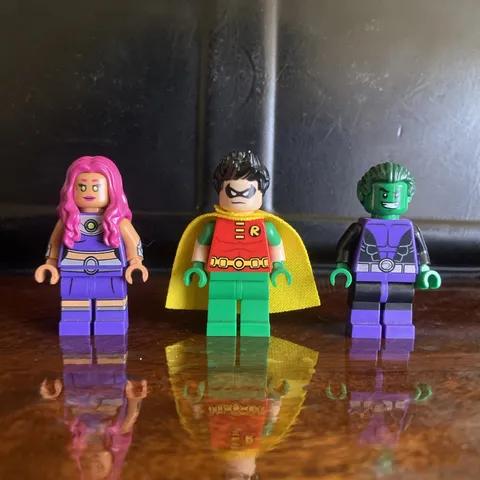 LEGO DC Jokerland Minifigure Lot of 3 76035 Teen Titans Starfire Beast Boy Robin