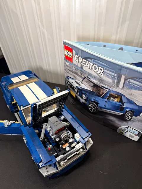 LEGO Creator Expert Ford Mustang 10265 Built w/ Instruction Manual Retired
