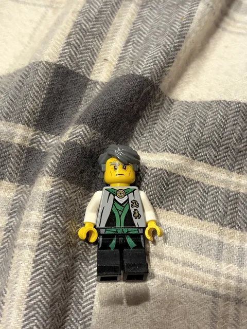 Lego Ninjago Rebooted Lord Garmadon Sensei minifigure Njo0094