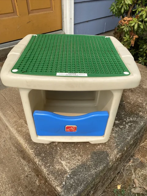 Step 2 Lego Duplo Table w/ Storage READ