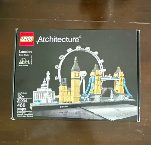 LEGO Architecture Skylines London 21034 Complete Set 468 pcs Age 12+ w/ Box