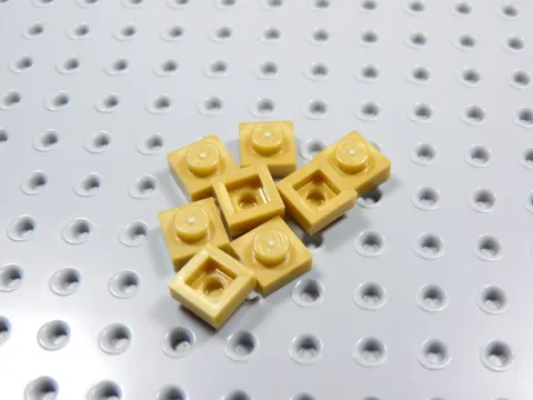 LEGO Lot of 8 Pearl Gold 1x1 Plates BN