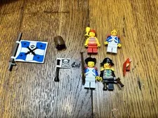 LEGO VINTAGE PIRATE MINIFIGURES captain Treasure parrot Lot