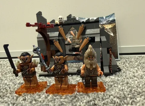 LEGO Hobbit: Dol Guldur Ambush (79011) W/ Minifigures & Instructions