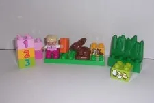 Lego Duplo Minifigure Rabbit Blocks Lot  