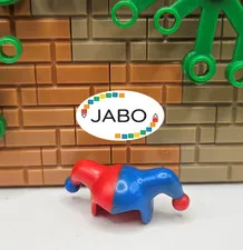 (S12/21/9) LEGO Minifigure 62537pb03 Jester Cap Headgear Red Blue