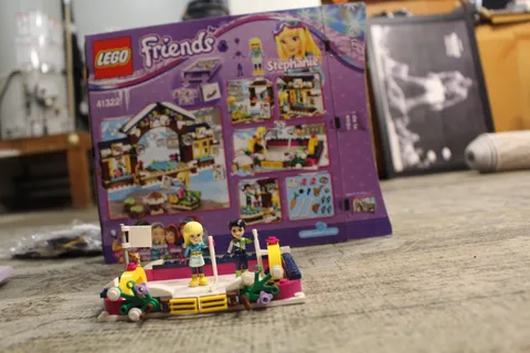 LEGO FRIENDS: Snow Resort Ice Rink (41322) - OPEN BOX  - Stephanie & Nate