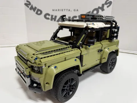 LEGO Technic Land Rover Defender 42110 Retired 2019