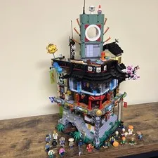 LEGO NINJAGO: Ninjago City - 70620 100% Complete Rare Retired Set