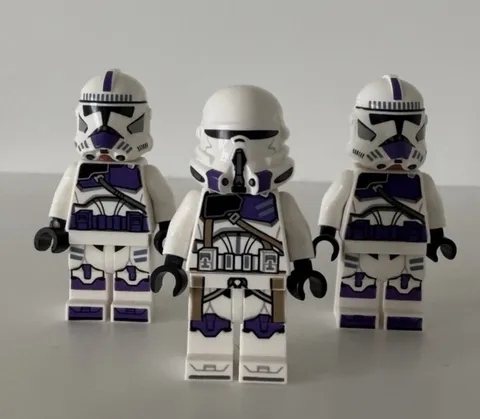 LEGO Star Wars 187th Legion Clone Trooper Lot Commander Purple Clones