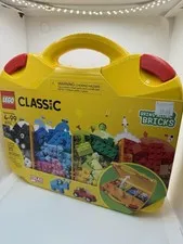 LEGO Classic Creative Suitcase Set 10713 213pcs Age 4-99 Box