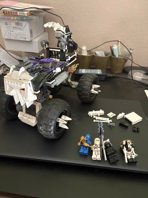LEGO NINJAGO: Skull Truck (2506)