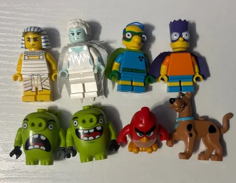 LEGO Minifigure Lot Simpsons, Angry Birds, Scooby-Doo, & More