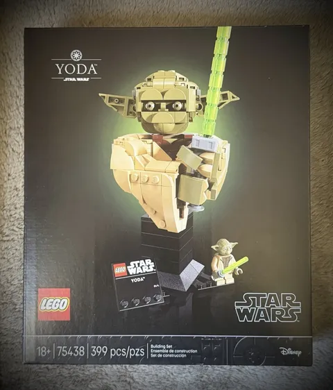 LEGO Star Wars Yoda  75438