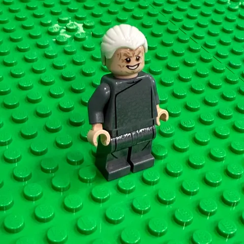 LEGO Star Wars Minifigure : Chancellor Palpatine (sw0540) From Set # 75044