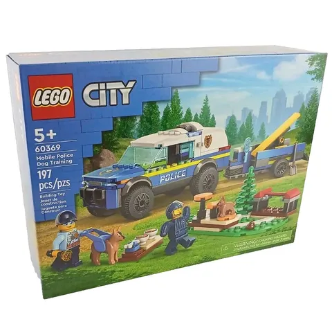 LEGO CITY Mobile Police Dog Training 197 Piece Brick Building Set 60369