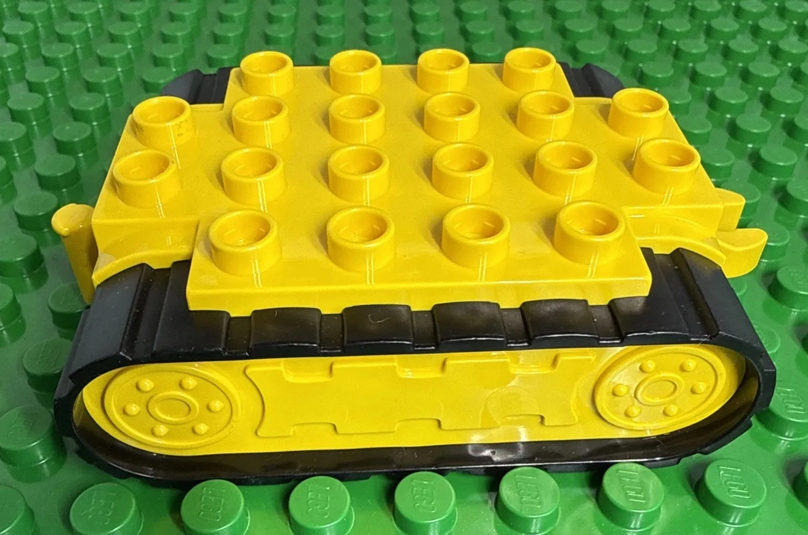LEGO DUPLO Crane/Bulldozer Base with Black Treads – Replacement Part – 10990