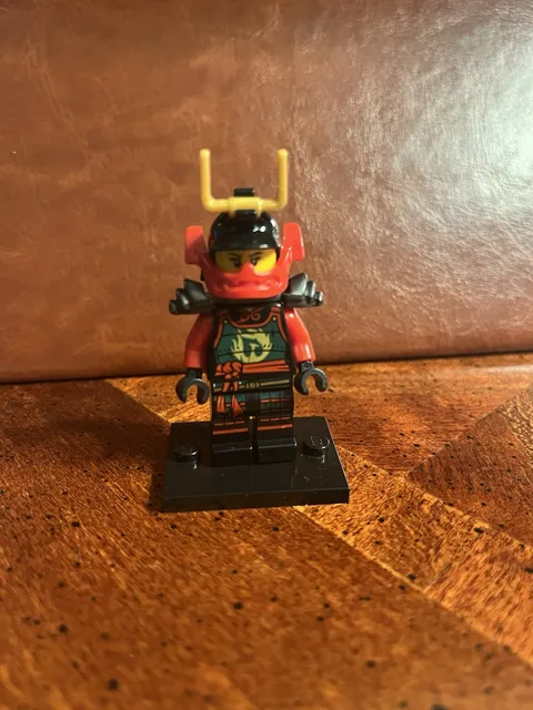 LEGO Ninjago NYA Samurai X Possession Minifigure-Exfellent Condition