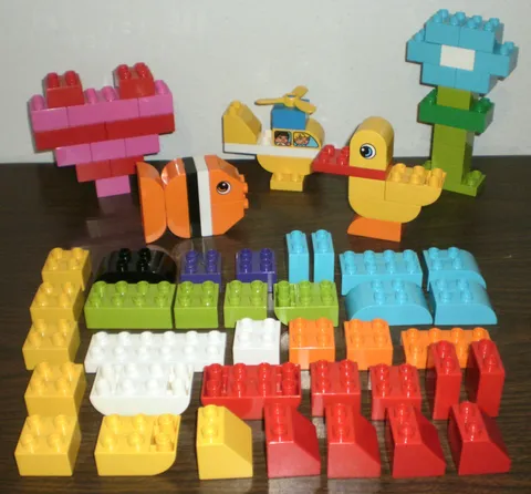 Lego DUPLO 10848 My First Bricks 80-Piece Set Complete
