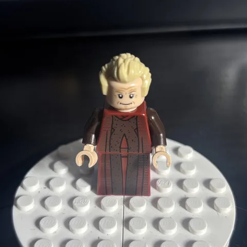 Lego Stars Wars Chancellor Palpatine SW1306 75354 Minifig