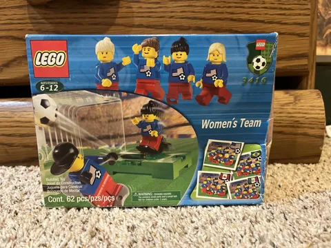 LEGO Sports Women’s Soccer Team 3416 In 2001 NEW SEALED