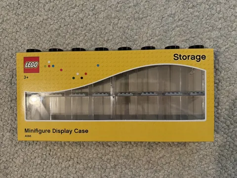 Official LEGO Minifigure Display Black Case (4066) holds 16 figures