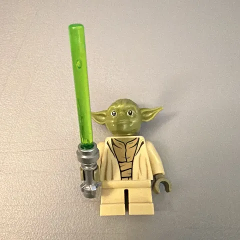 LEGO Star Wars Yoda Minifigure Figure w/ Green Lightsaber Weapon Plastic