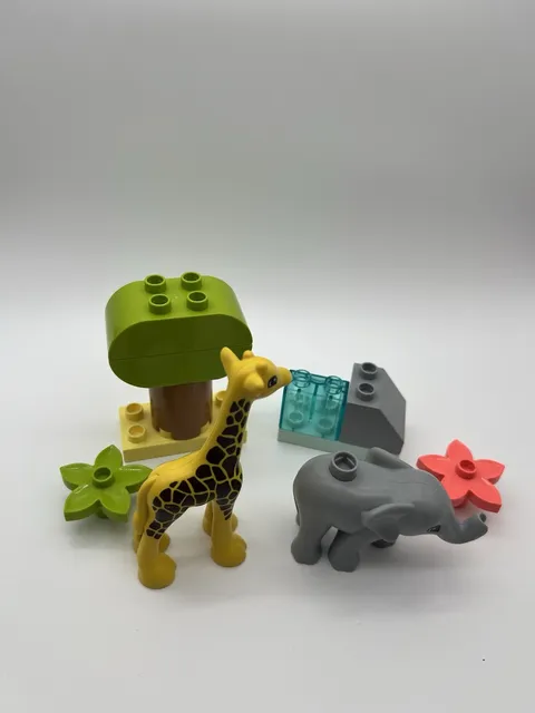 LEGO DUPLO Wild Animals of Africa - Elephant and Giraffe - 10971