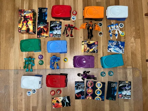 Lego TECHNICS Throwbots - 8500, 8501, 8503, 8505, 8507, 8521 plus extra parts